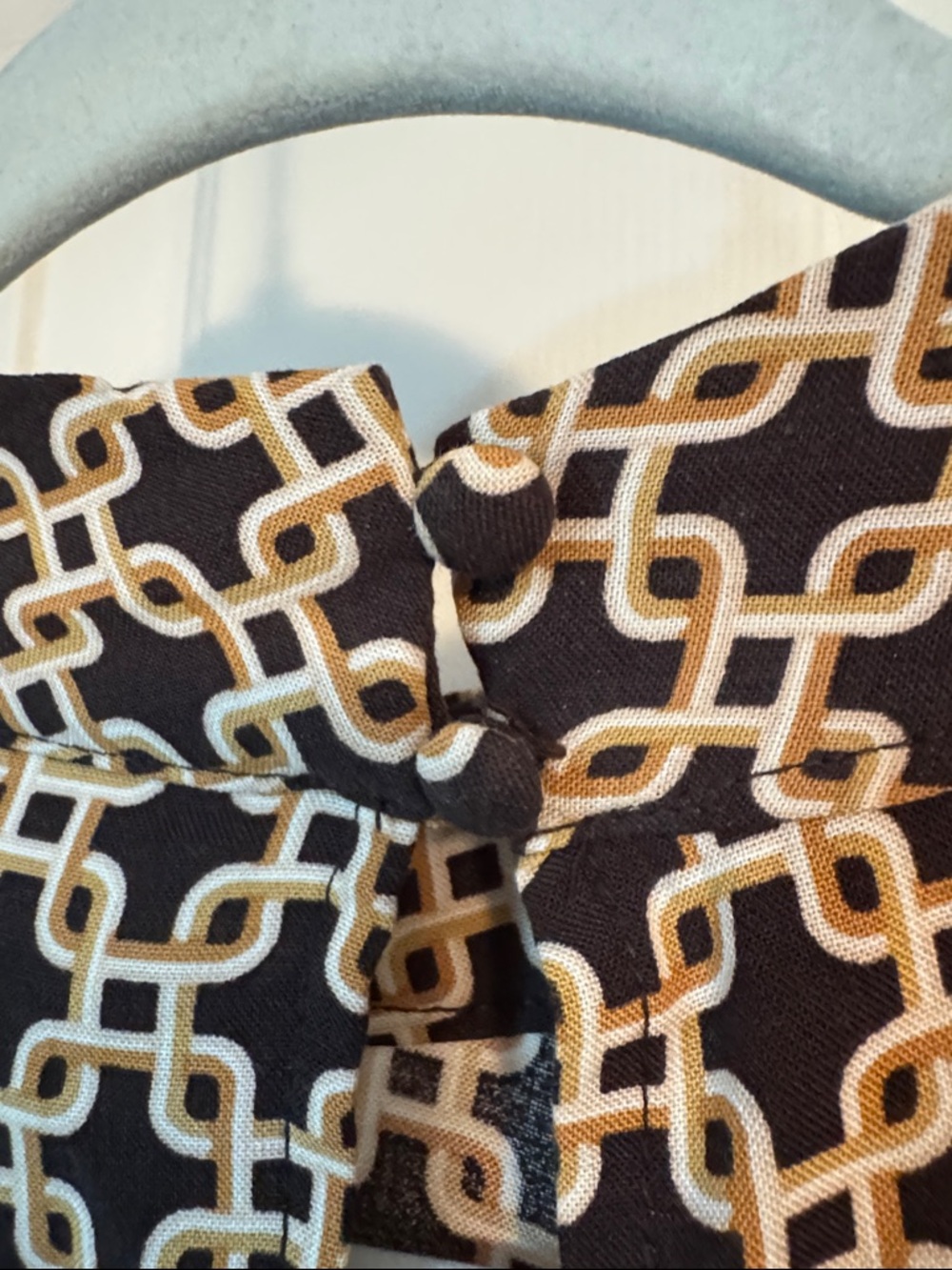 NWOT H&M Black and Cream Geometric Mini Dress (1) - Picture 7 of 8